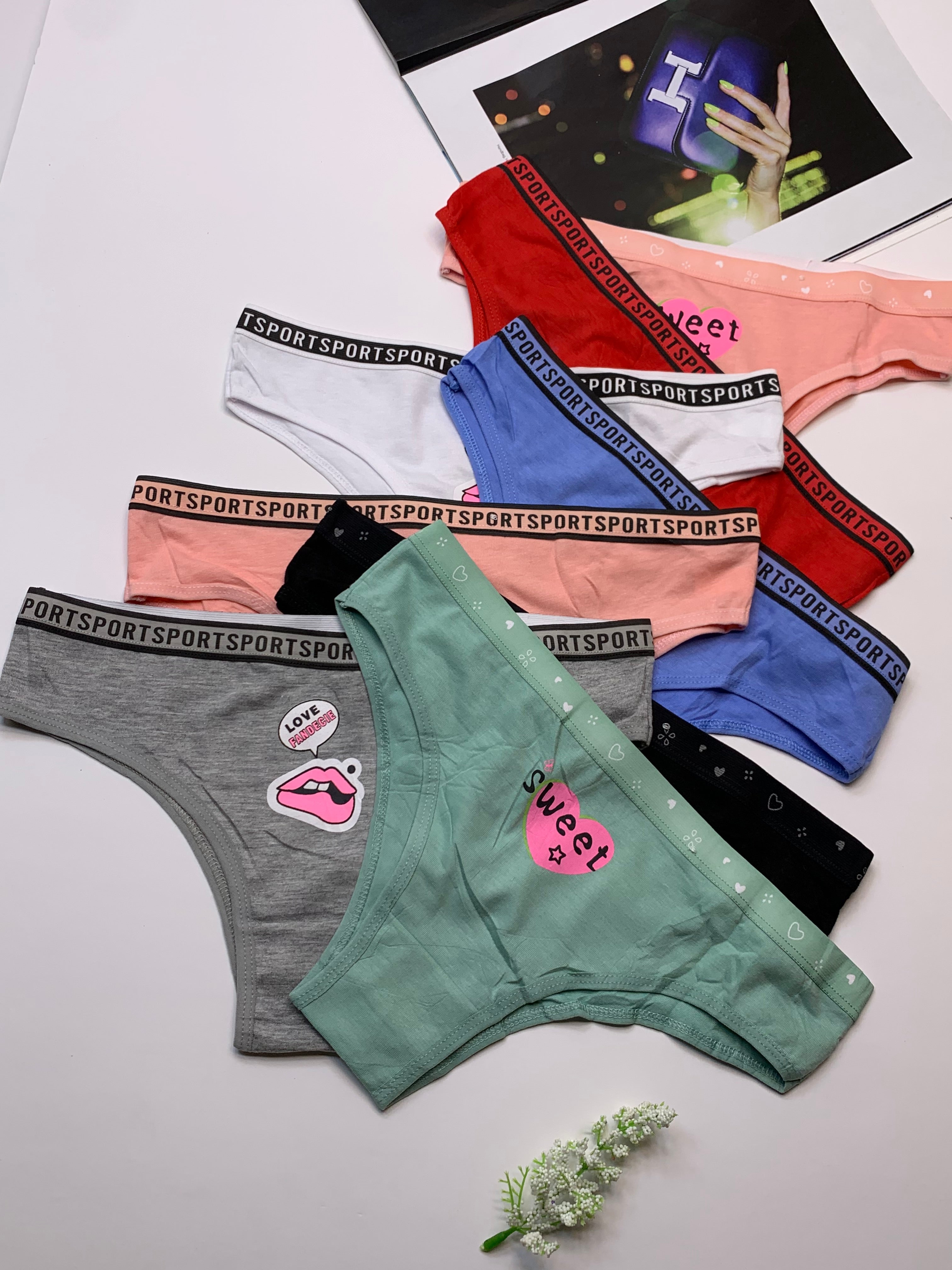 Funky Print Strechable Cotton Underwears(126)