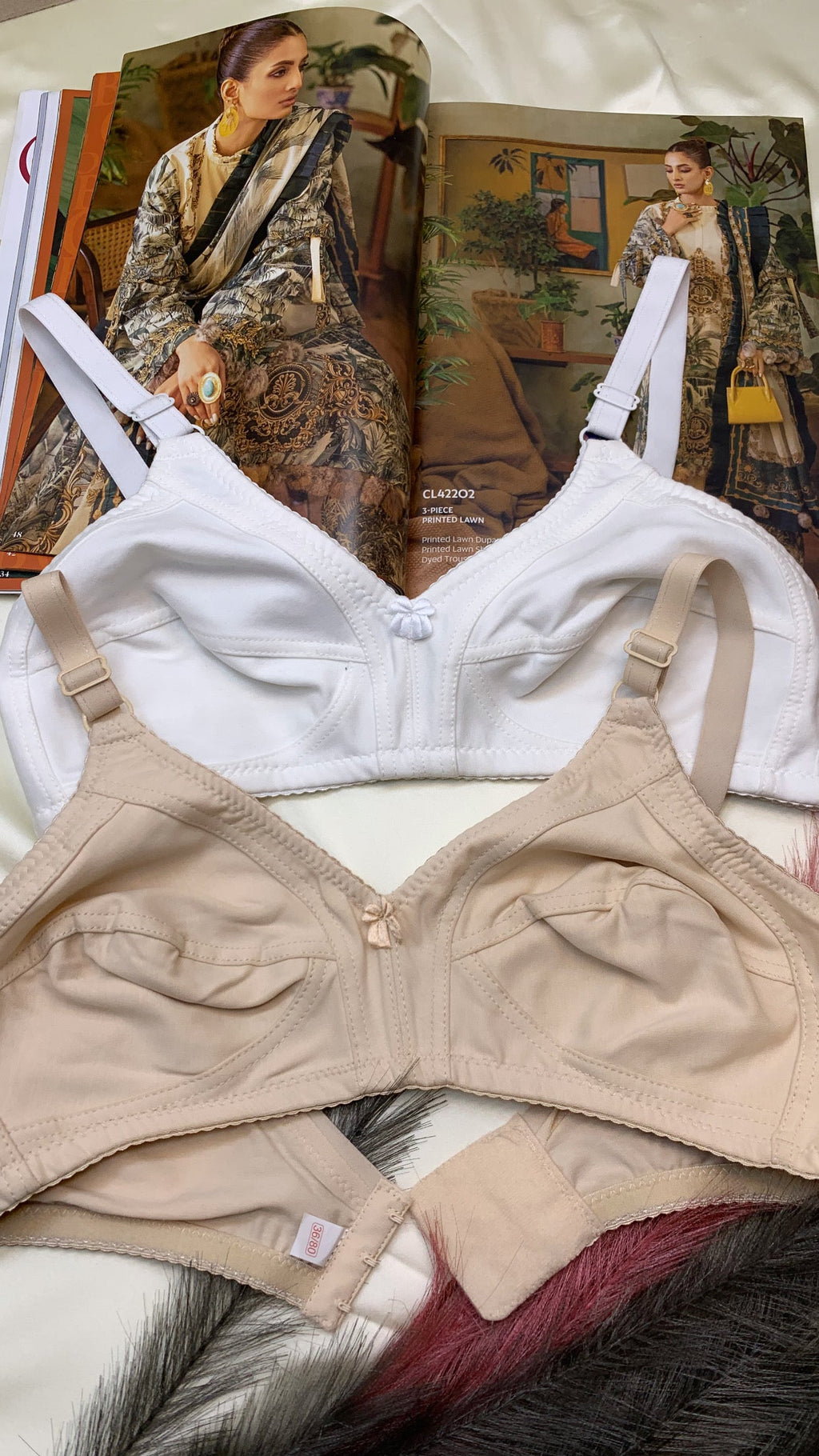 (32-42) B/C   Soft Cotton Stuff Solid Colour Daily Wear Bra (010)