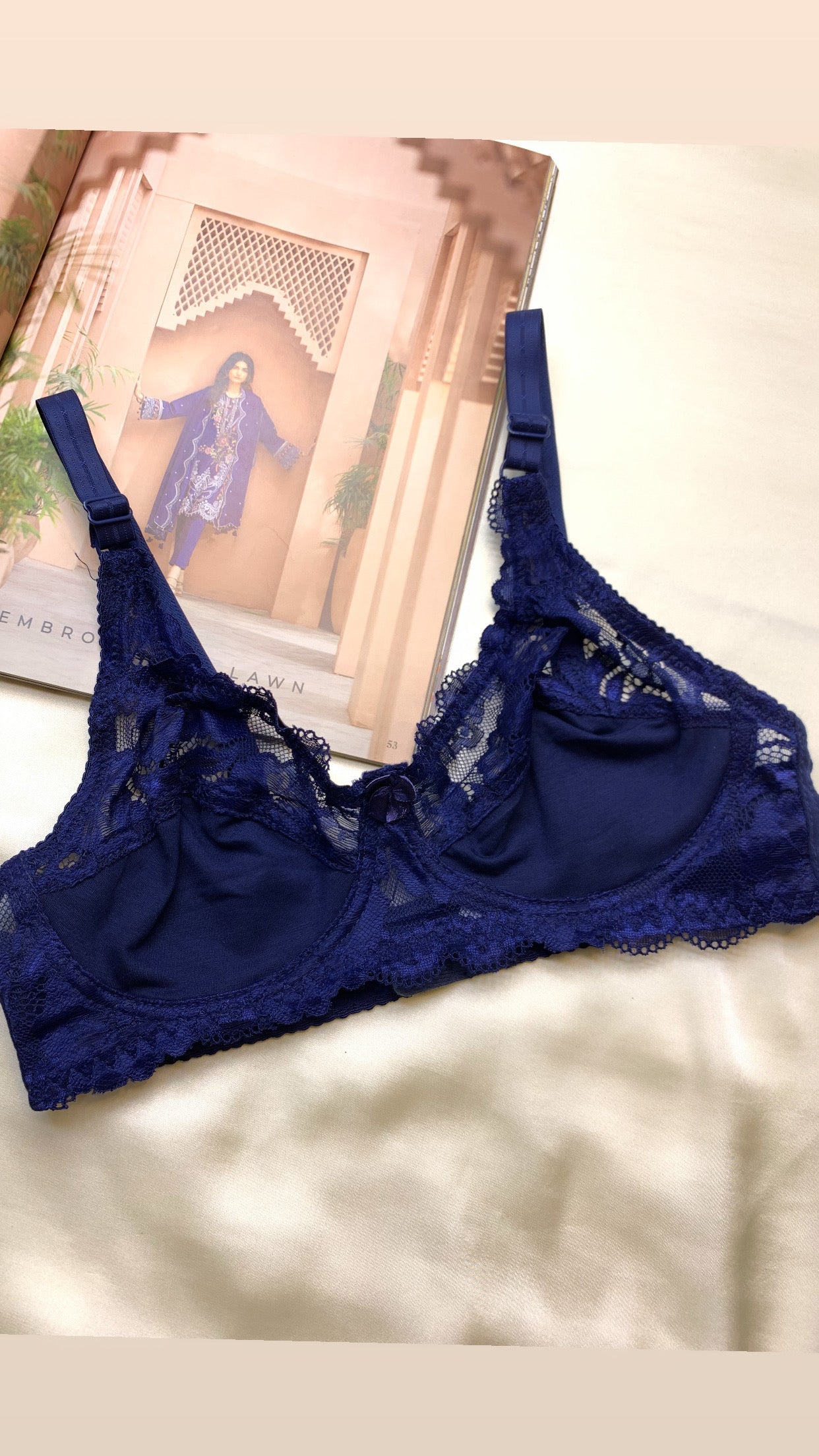 (32-42)Summer Friendly Soft Cotton with Lacy Work