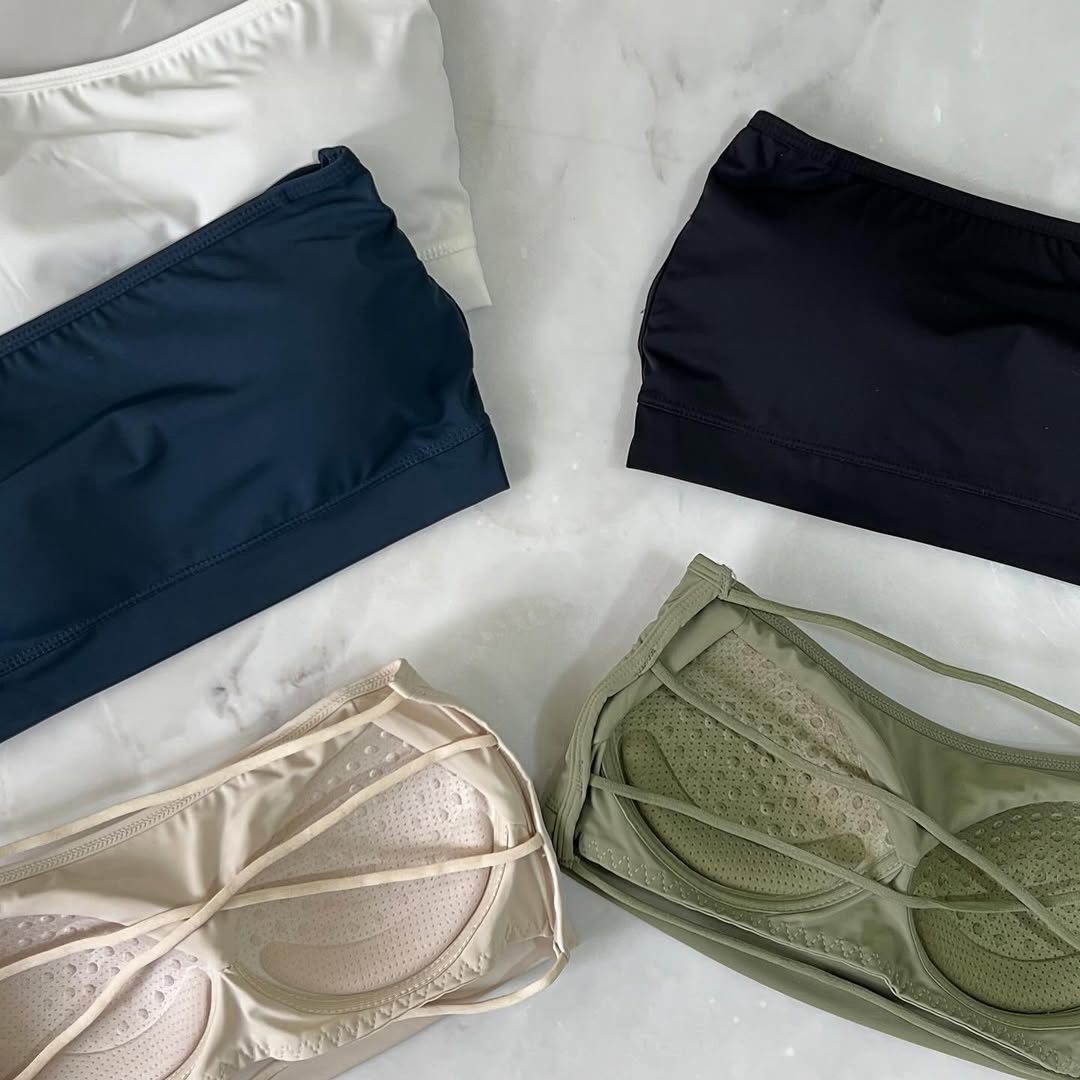 Seamless Criss Cross(T) Strapless  Bra Without Hooks Free Size for (28-34)