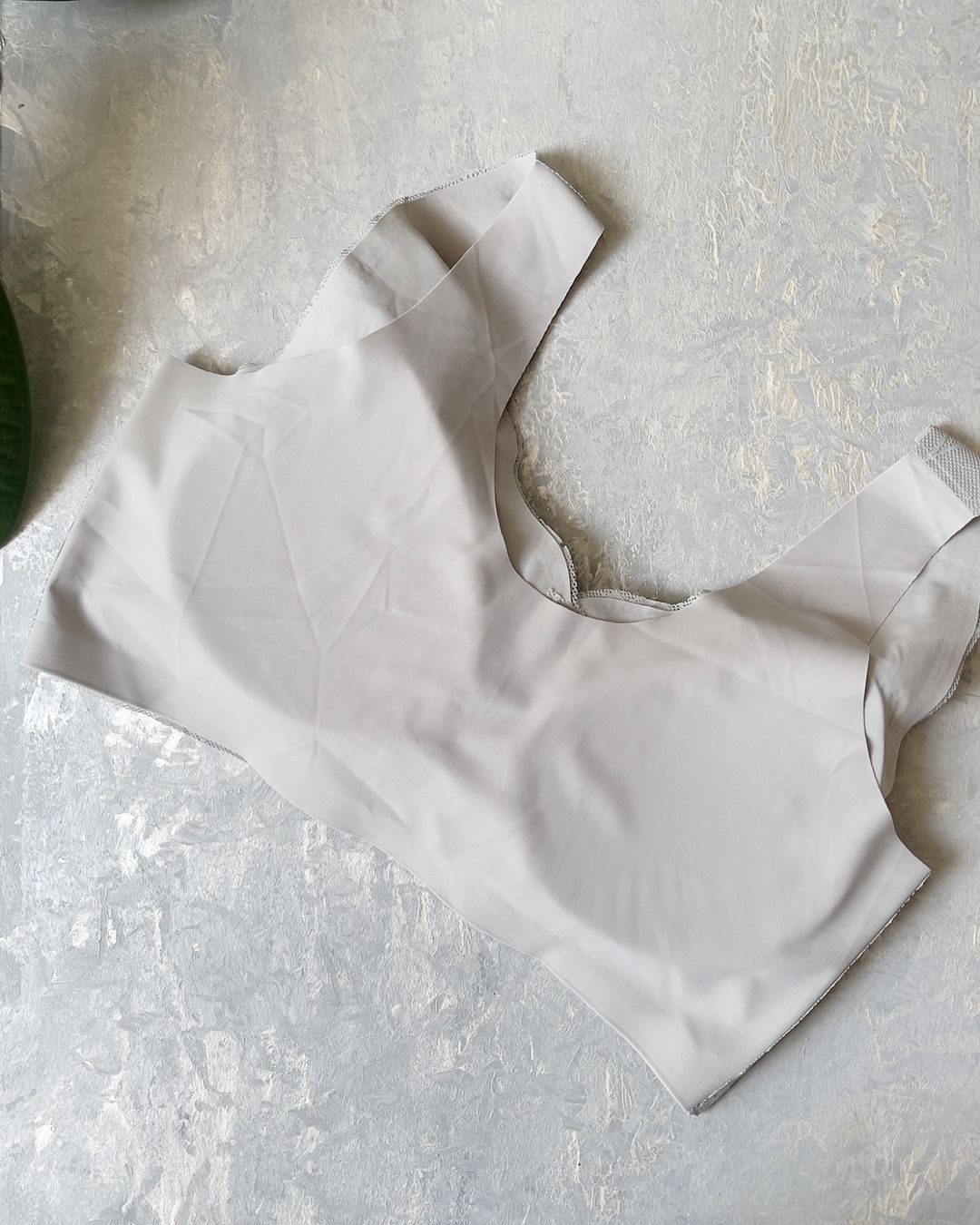 (34-46)Anti Rash Seamless Stuff Front Button Bra (044)