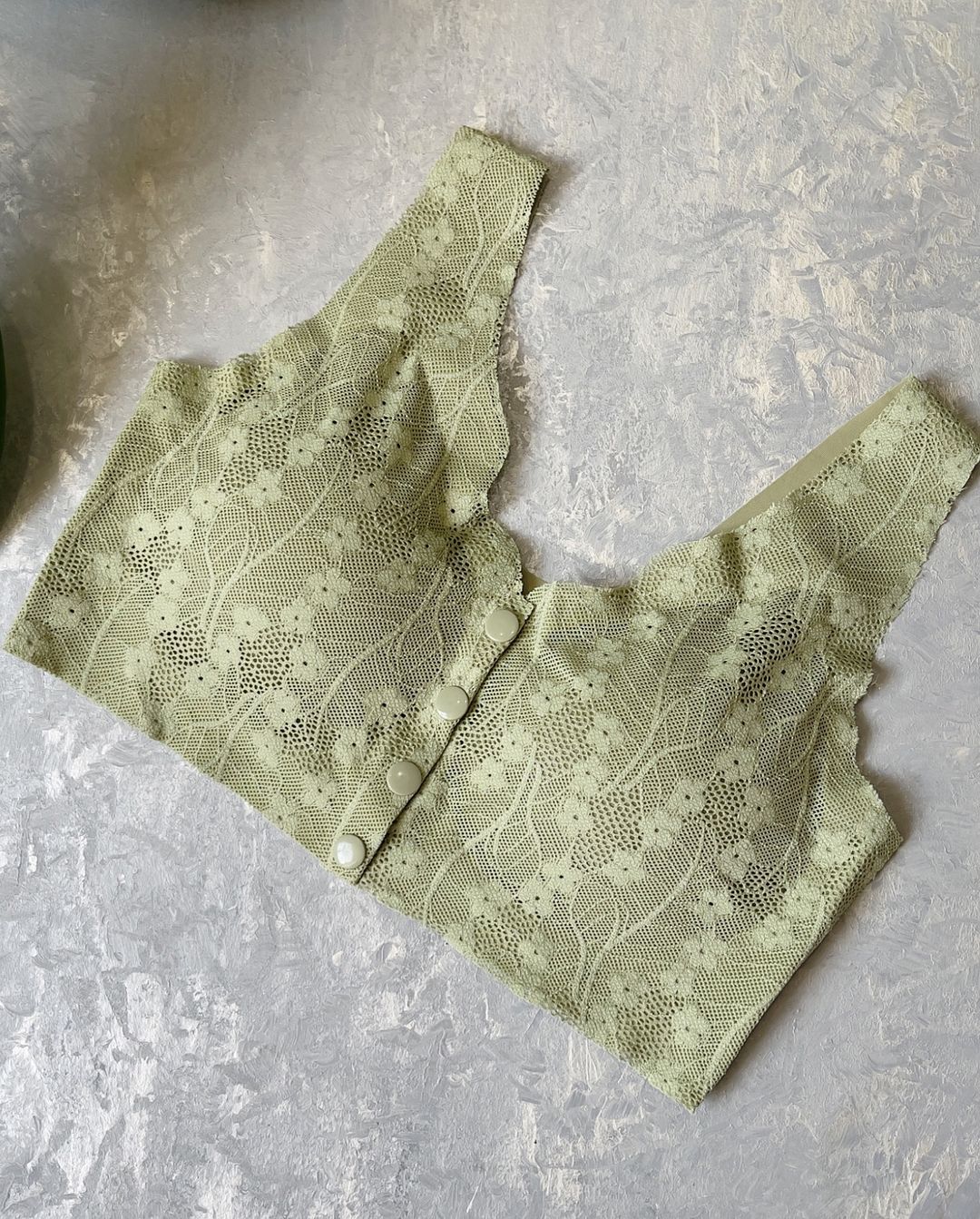 (34-46)Anti Rash Seamless Stuff Front Button Bra (044)