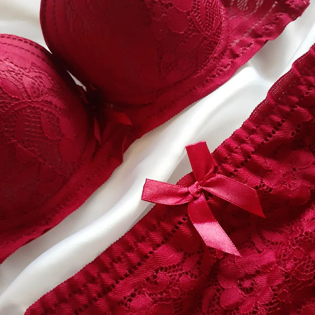 (32-38)b  Elegant Padded Pushup Bra Panty set (143)