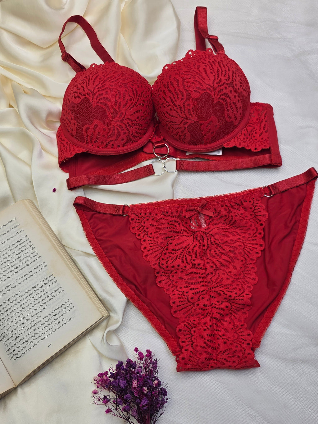 (34-40)C Cup Elegant Lacy Double Padded Bra & Panty Set